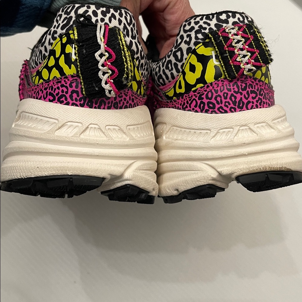 UGG CA805 ZIP SAFARI SNEAKERS WOMENS SIZE 8 - Picture 12 of 16